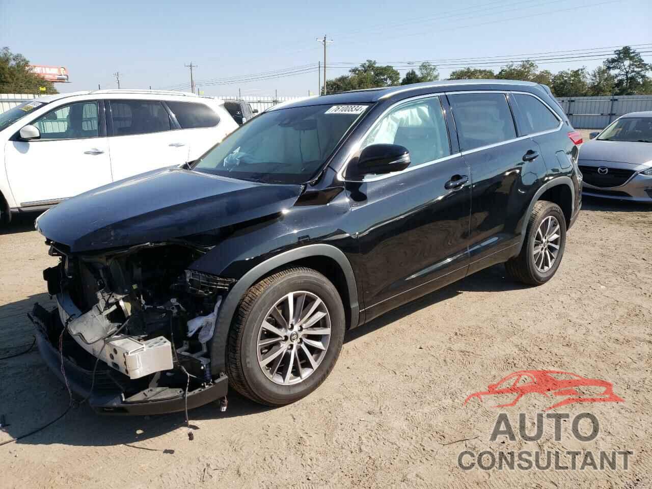 TOYOTA HIGHLANDER 2018 - 5TDKZRFH5JS526686