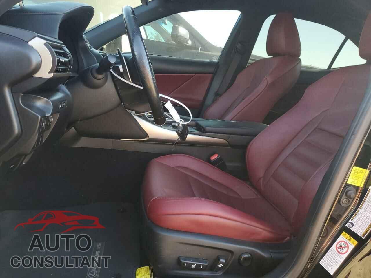LEXUS IS 2017 - JTHBA1D22H5044182