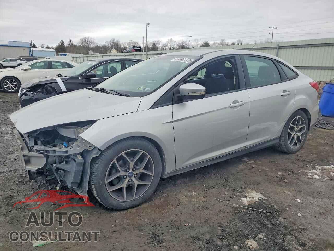 FORD FOCUS 2017 - 1FADP3H29HL242242