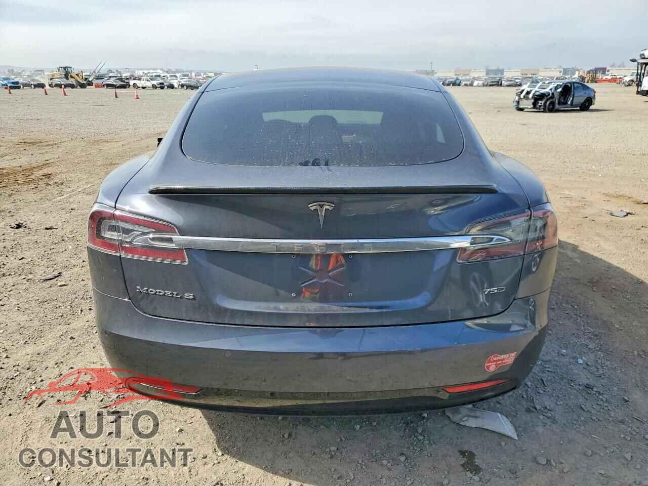 TESLA MODEL S 2018 - 5YJSA1E27JF275048