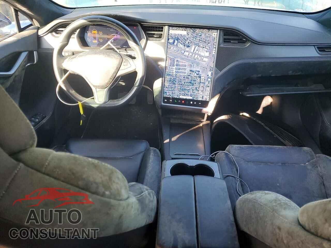 TESLA MODEL S 2018 - 5YJSA1E26JF266647
