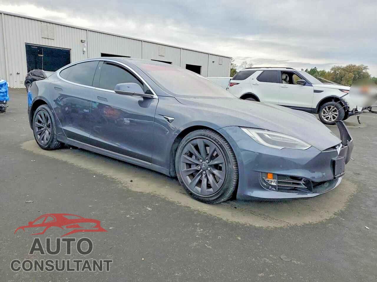 TESLA MODEL S 2018 - 5YJSA1E25JF276070