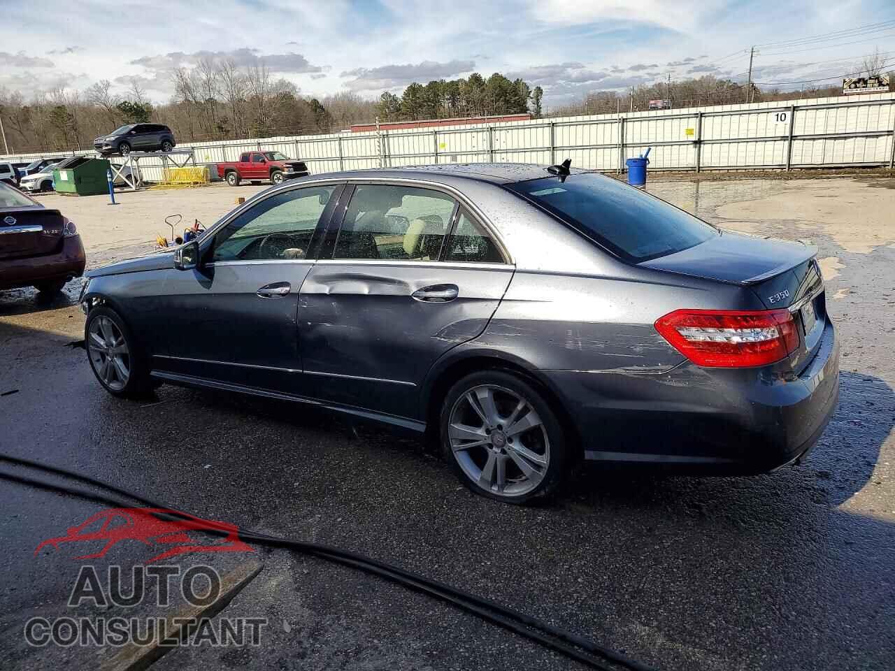 MERCEDES-BENZ E 2013 - WDDHF5KB0DA756950