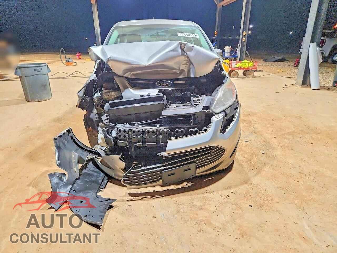FORD CMAX 2014 - 1FADP5AU8EL514637