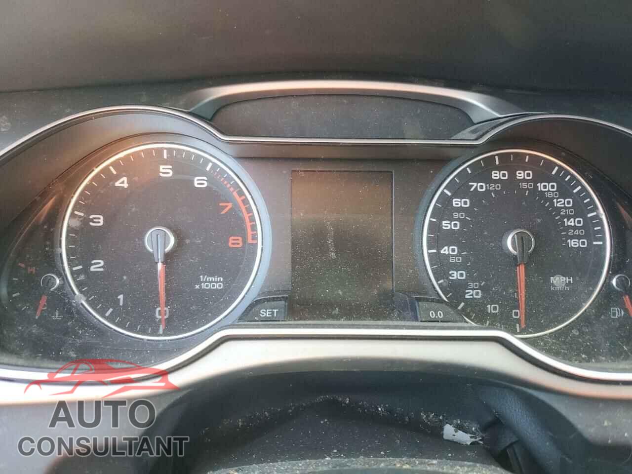 AUDI A4 2013 - WAUEFAFL1DN019707