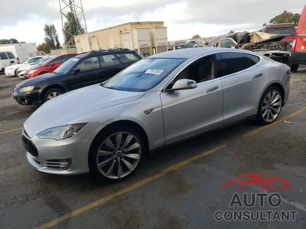 TESLA MODEL S 2012 - 5YJSA1CP8CFP01363