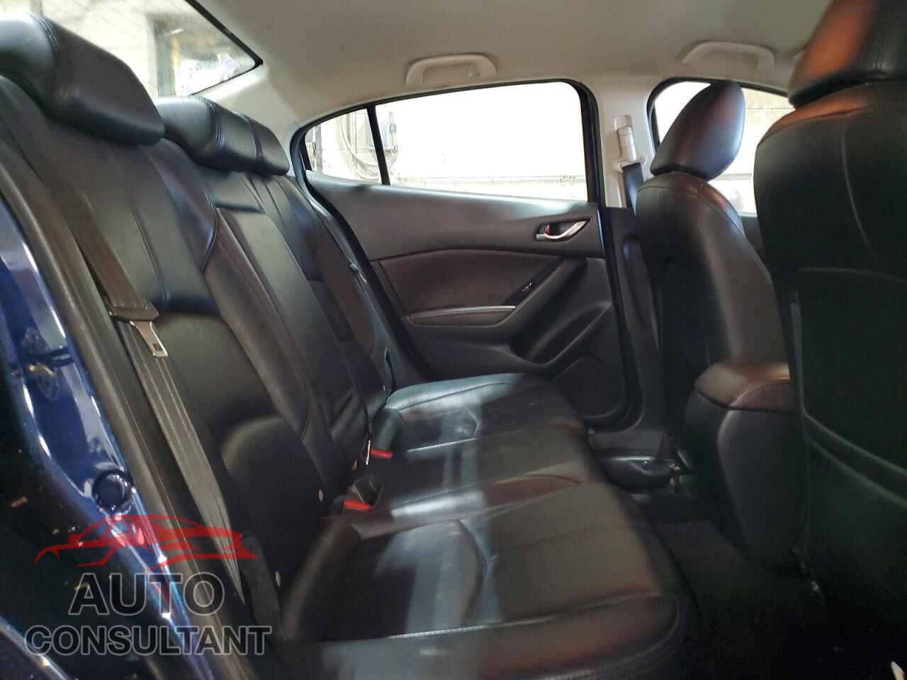 MAZDA 3 2017 - 3MZBN1V75HM137737