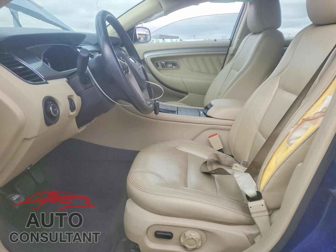 FORD TAURUS 2013 - 1FAHP2E82DG175166