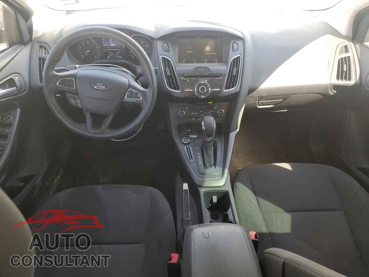 FORD FOCUS 2017 - 1FADP3H2XHL295466