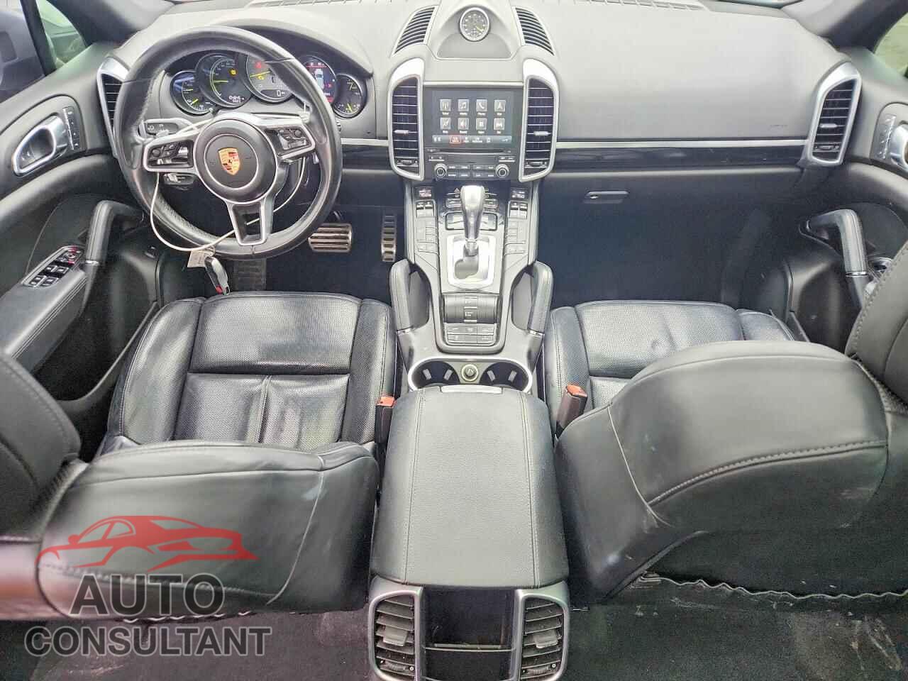 PORSCHE CAYENNE 2017 - WP1AE2A28HLA69447