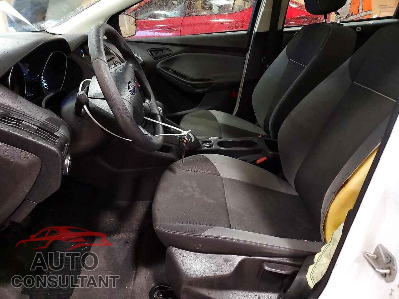FORD FOCUS 2012 - 1FAHP3E29CL296977