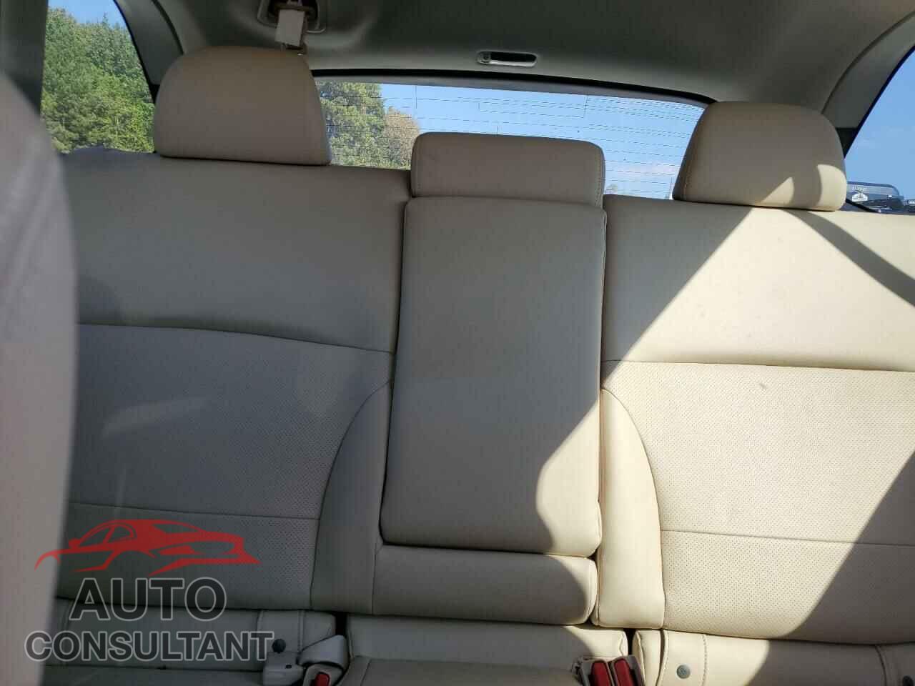 SUBARU OUTBACK 2016 - 4S4BSBLC8G3327335