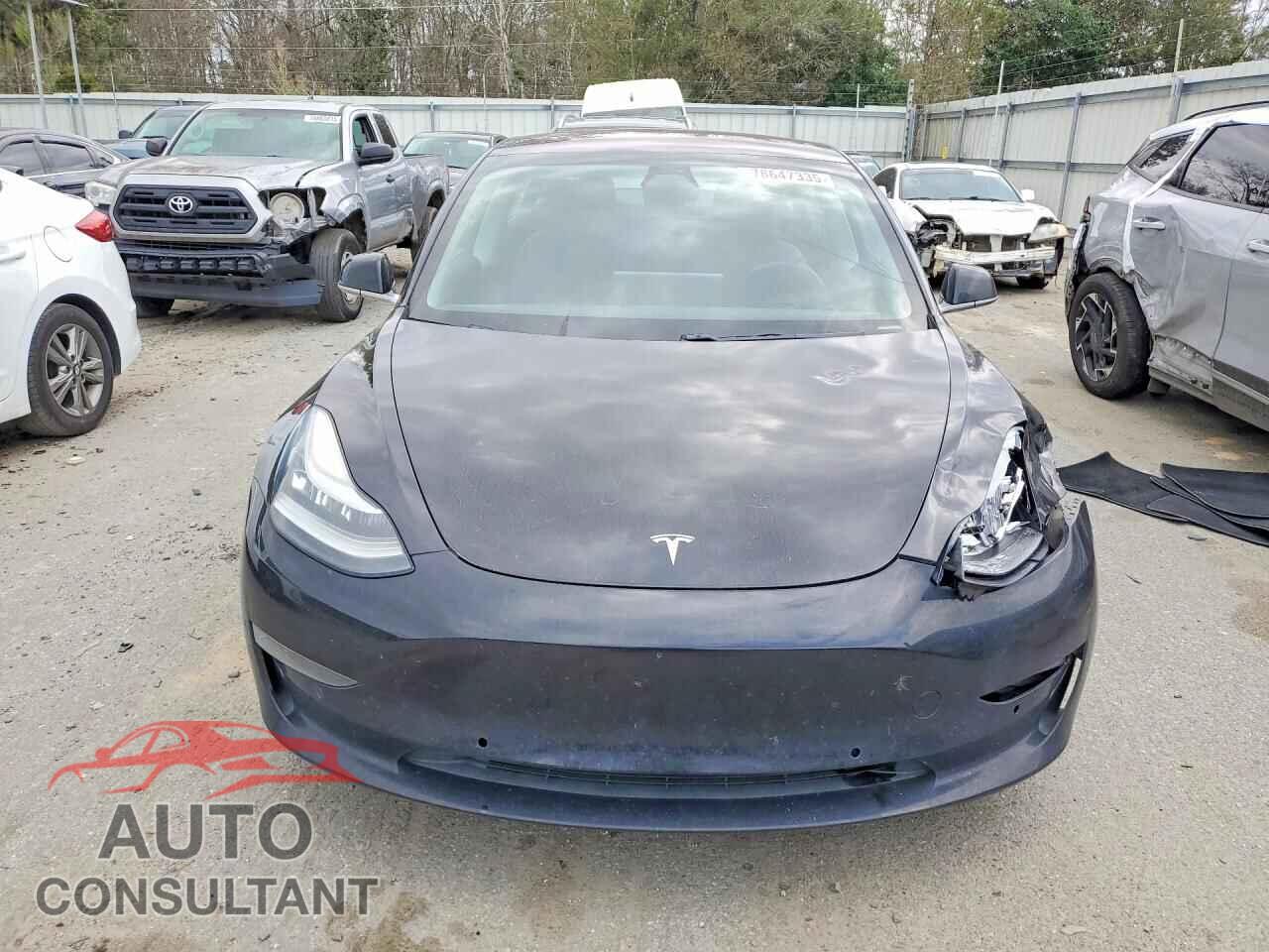 TESLA MODEL 3 2018 - 5YJ3E1EA1JF070261
