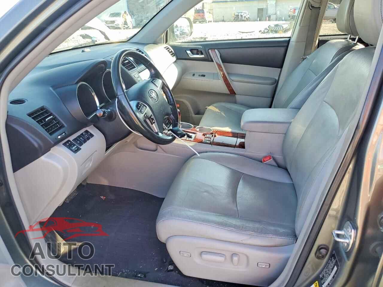 TOYOTA HIGHLANDER 2011 - 5TDDK3EH8BS086556