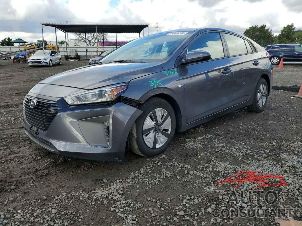 HYUNDAI IONIQ 2017 - KMHC65LC1HU054082