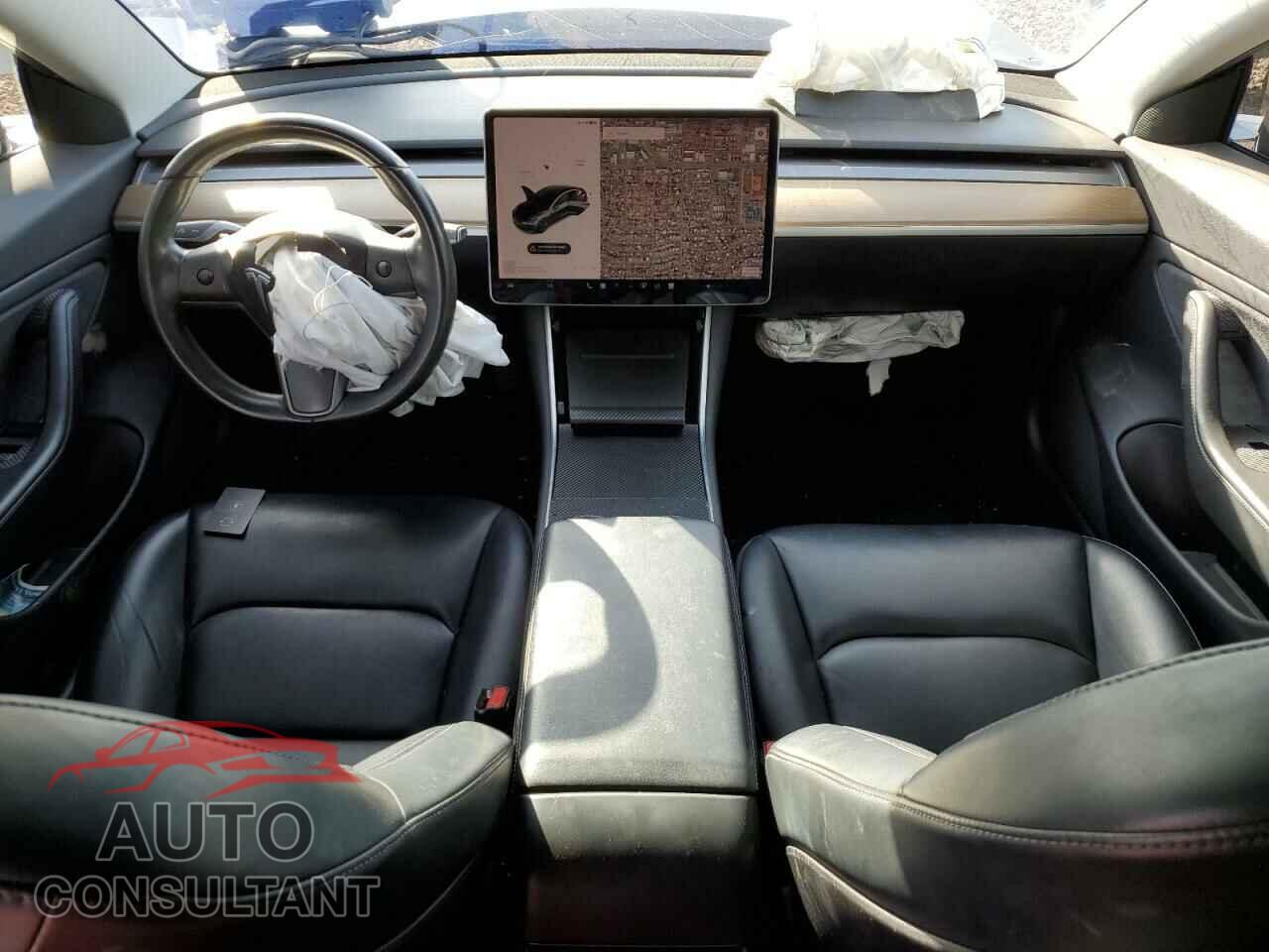 TESLA MODEL 3 2019 - 5YJ3E1EA3KF400371