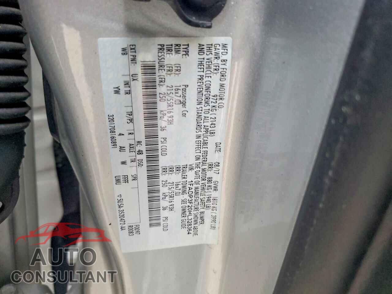 FORD FOCUS 2017 - 1FADP3F20HL328364