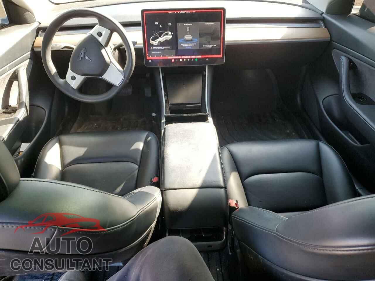 TESLA MODEL 3 2020 - 5YJ3E1EB5LF618452