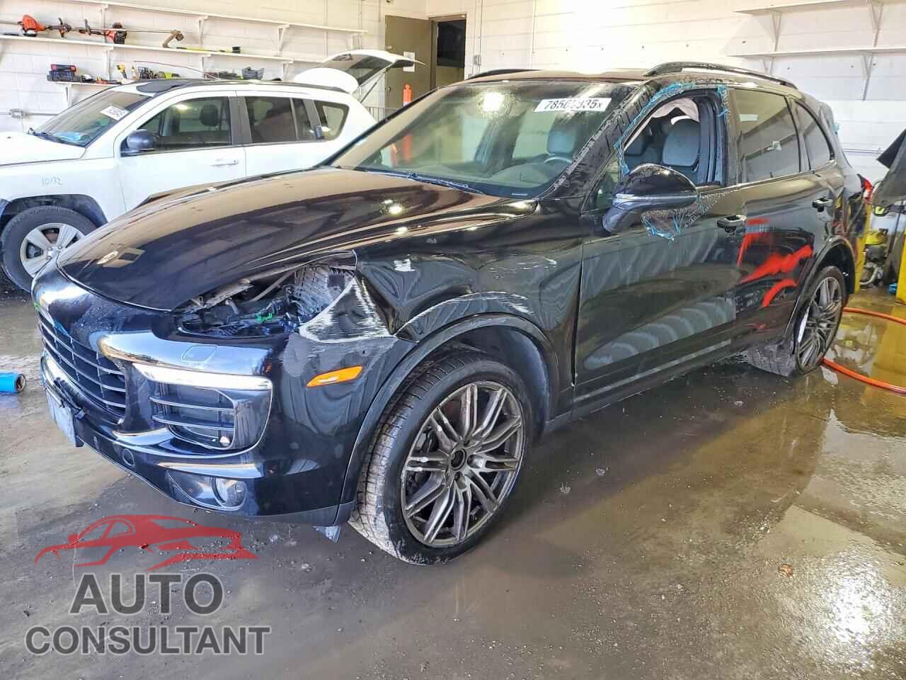 PORSCHE CAYENNE 2018 - WP1AA2A27JKA04550