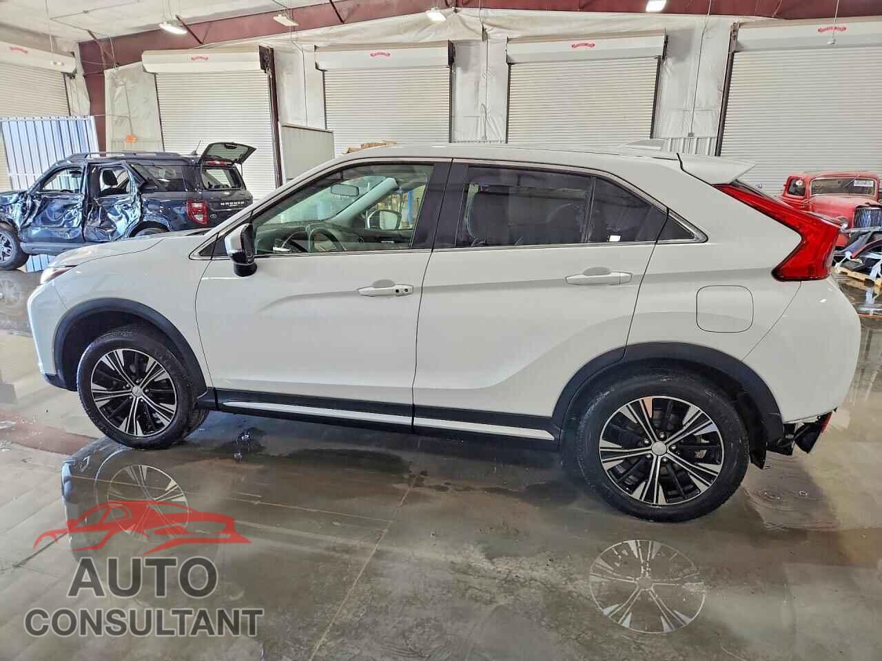 MITSUBISHI ECLIPSE 2018 - JA4AT5AA5JZ051419