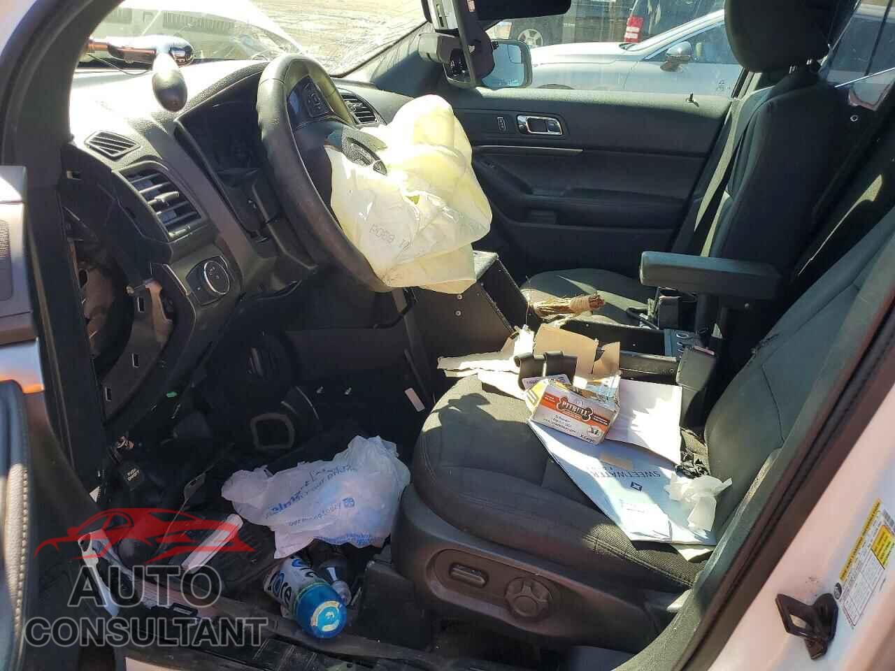 FORD EXPLORER 2018 - 1FM5K8AR0JGB67779