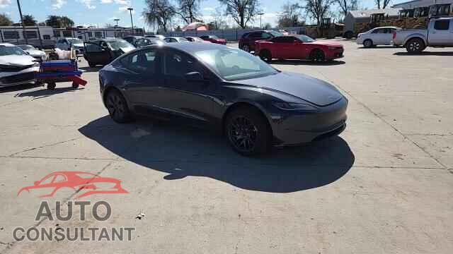 TESLA MODEL 3 2025 - 5YJ3E1EA4SF007995