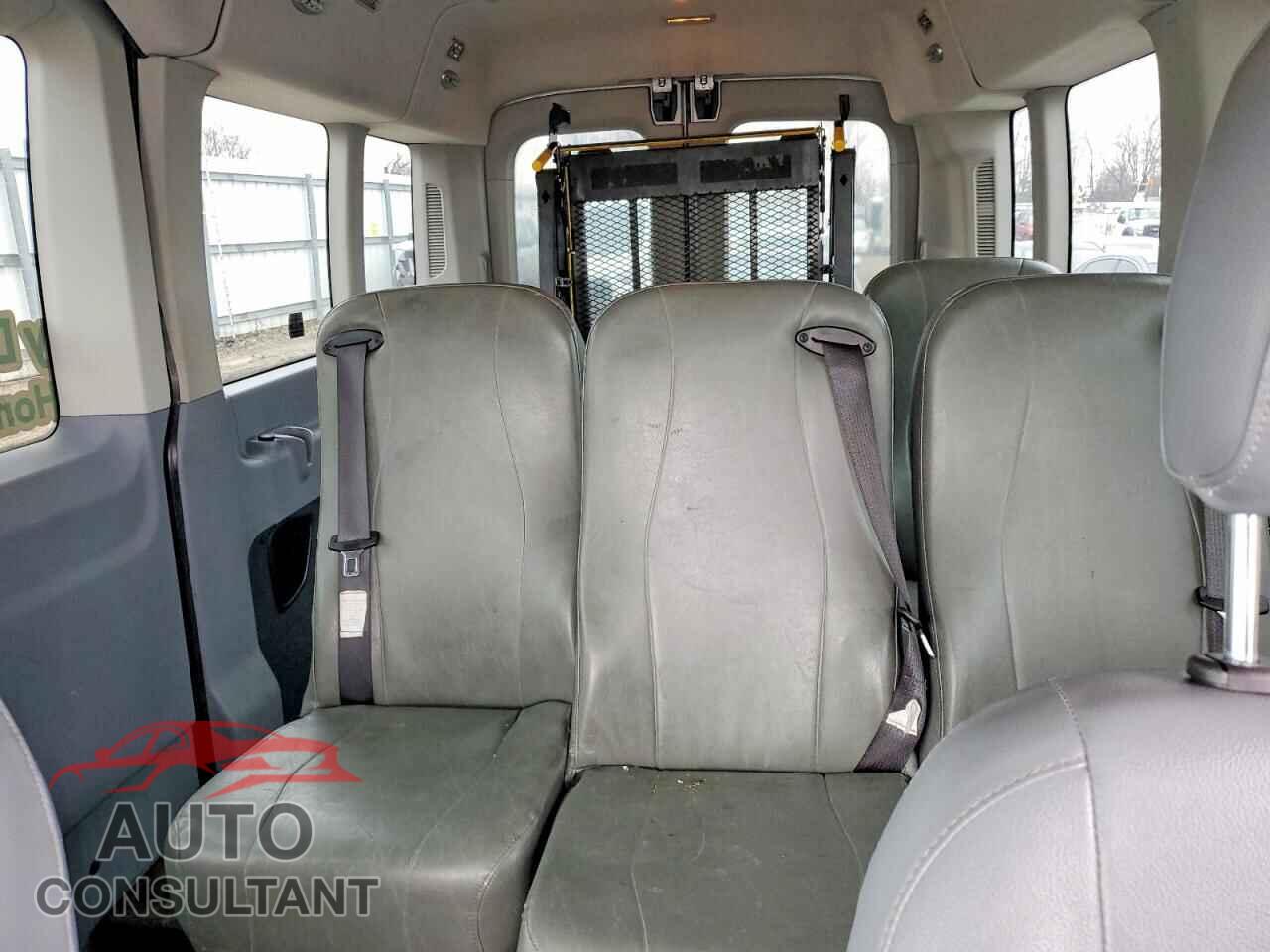 FORD TRANSIT 2017 - 1FBZX2CM4HKA11875
