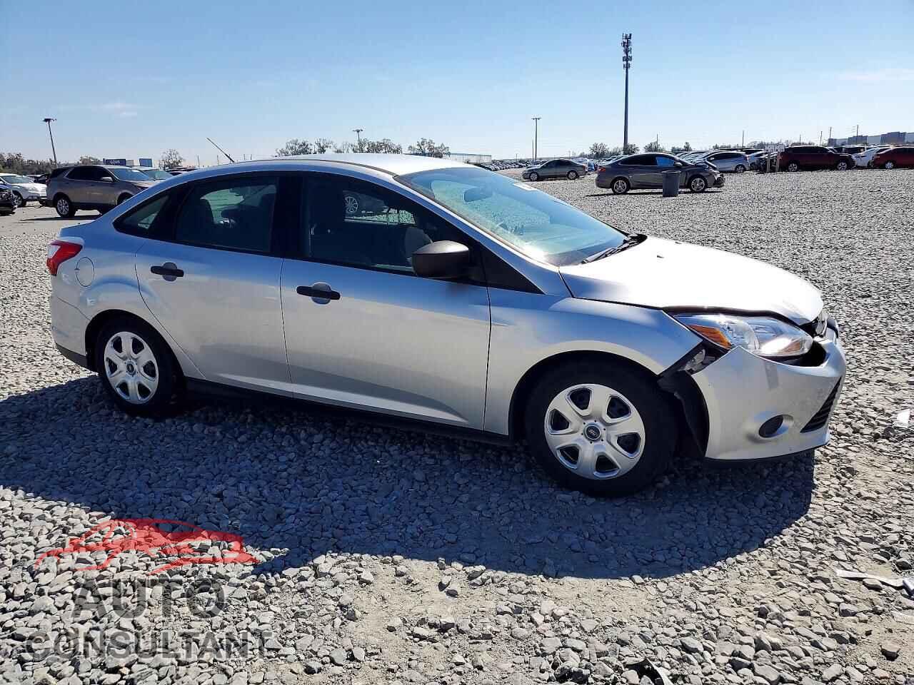 FORD FOCUS 2014 - 1FADP3E2XEL185033