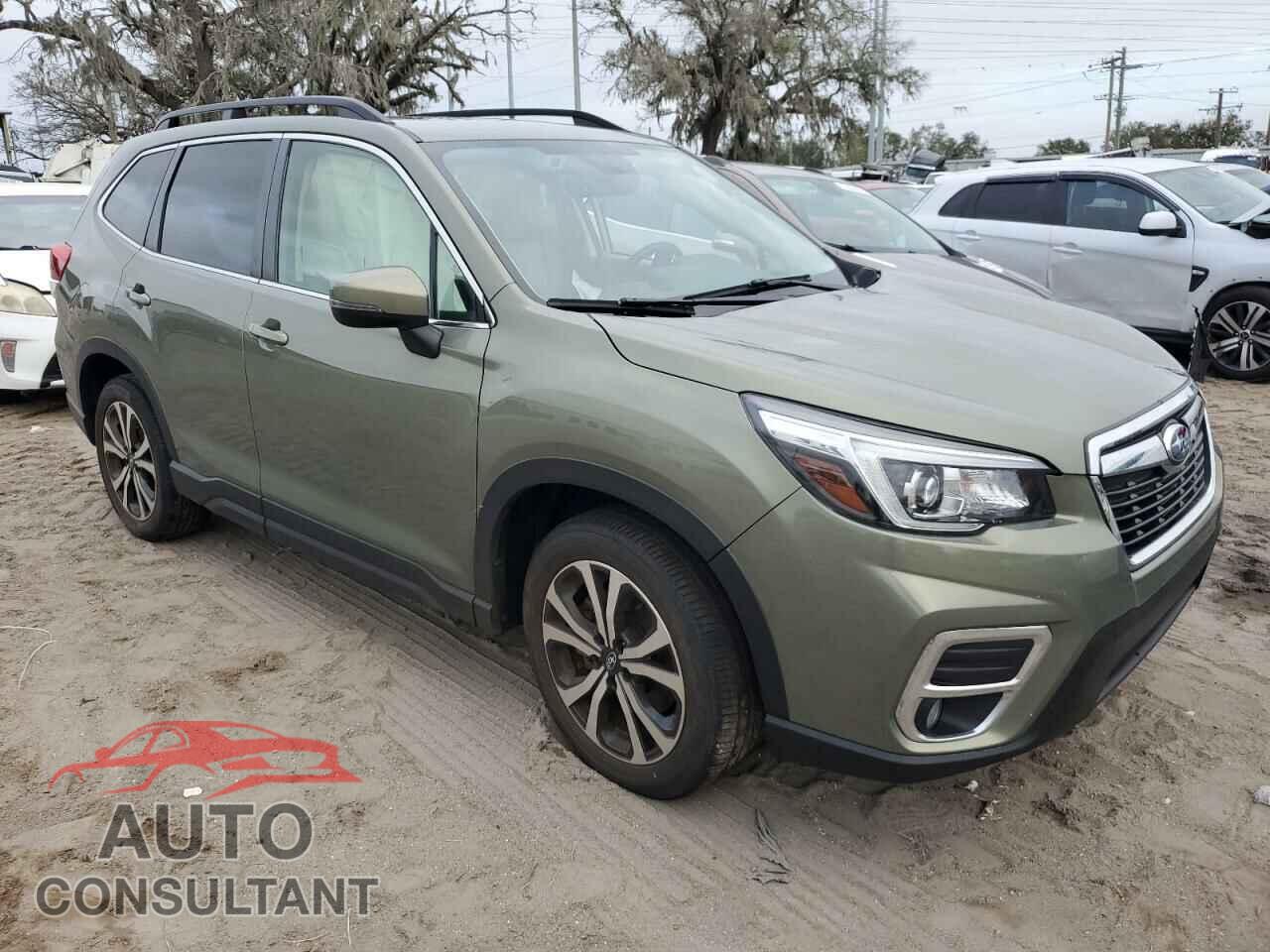 SUBARU FORESTER 2019 - JF2SKAUC8KH498256