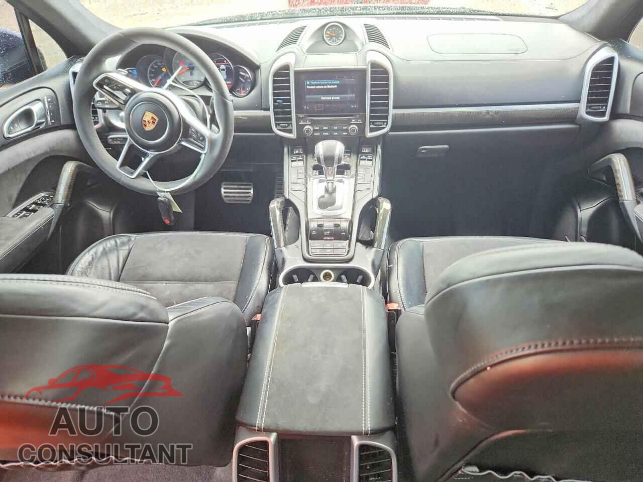 PORSCHE CAYENNE 2017 - WP1AD2A27HLA81785