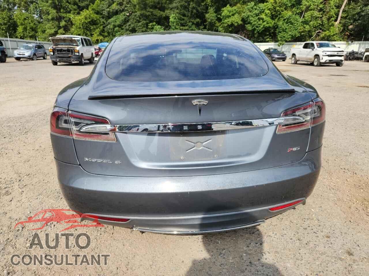 TESLA MODEL S 2013 - 5YJSA1DP7DFP05582