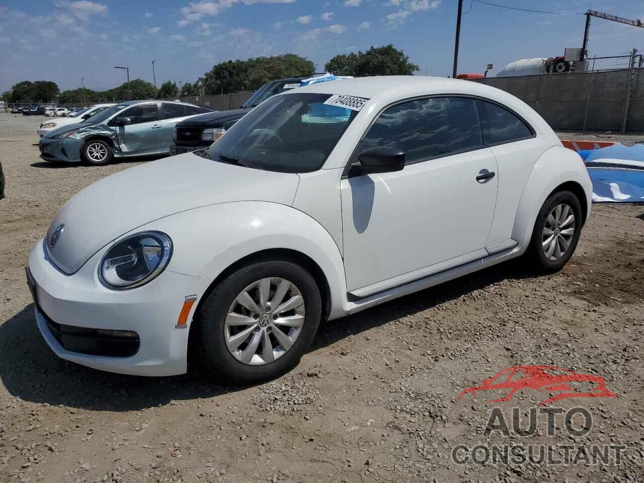 VOLKSWAGEN BEETLE 2016 - 3VWF17AT7GM602309