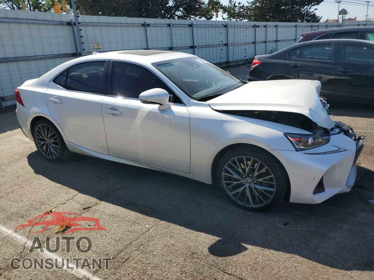 LEXUS IS 2017 - JTHBA1D22H5054131