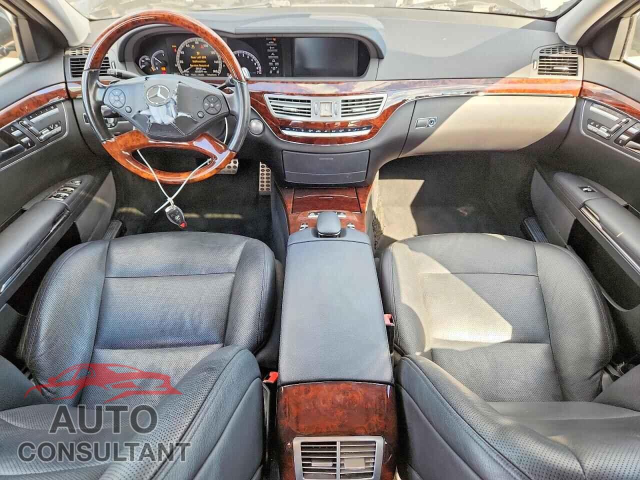 MERCEDES-BENZ S-CLASS 2012 - WDDNG7DB1CA460875