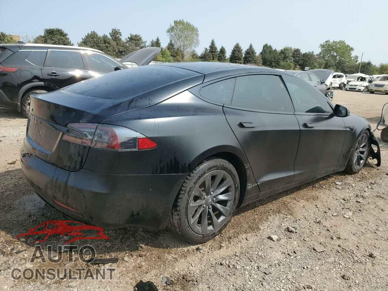 TESLA MODEL S 2019 - 5YJSA1E21KF333172