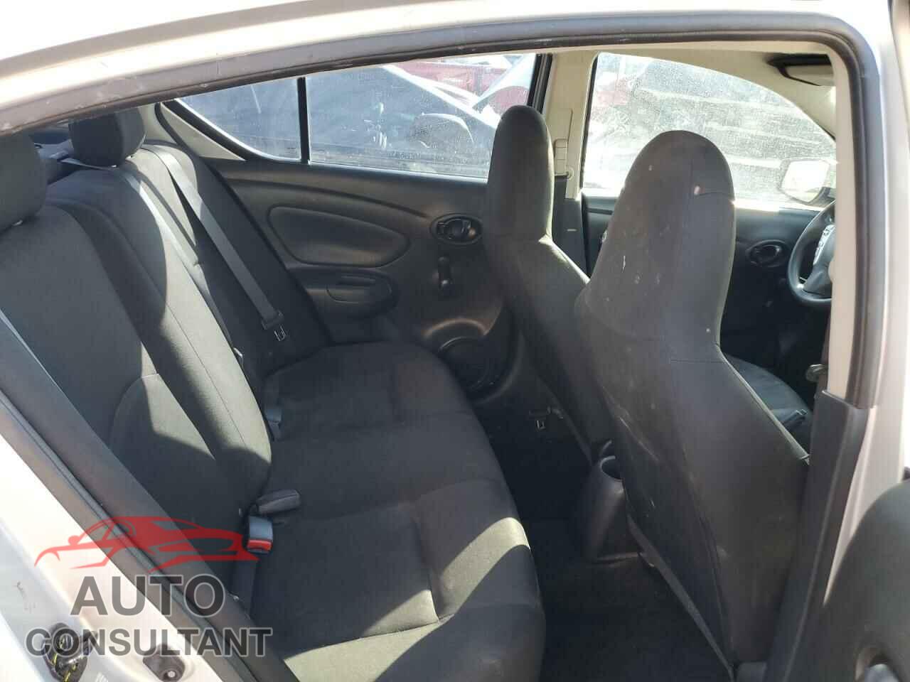 NISSAN VERSA 2017 - 3N1CN7AP3HL826362