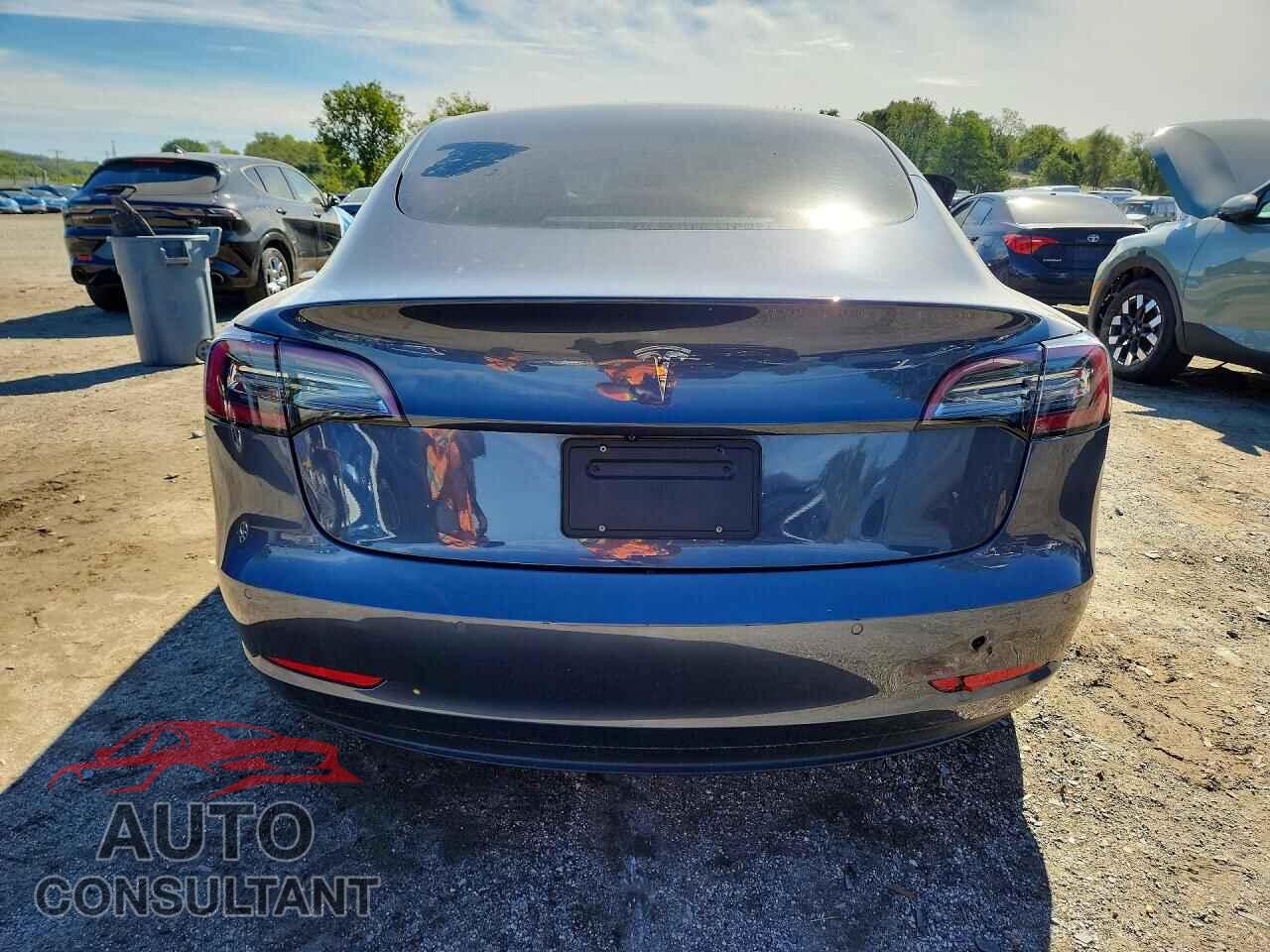 TESLA MODEL 3 2021 - 5YJ3E1EA2MF923271