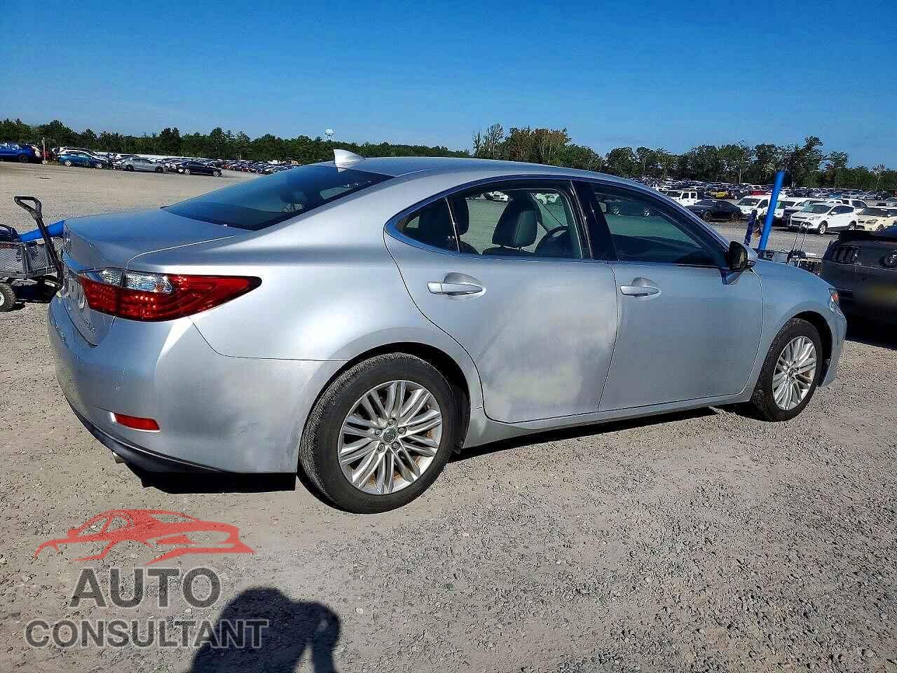 LEXUS ES350 2015 - JTHBK1GG5F2201819