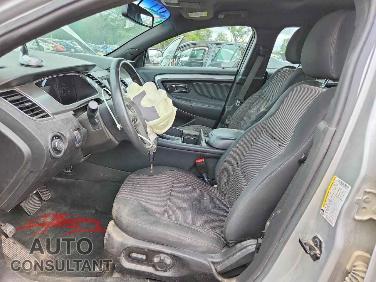 FORD TAURUS 2016 - 1FAHP2E81GG155141