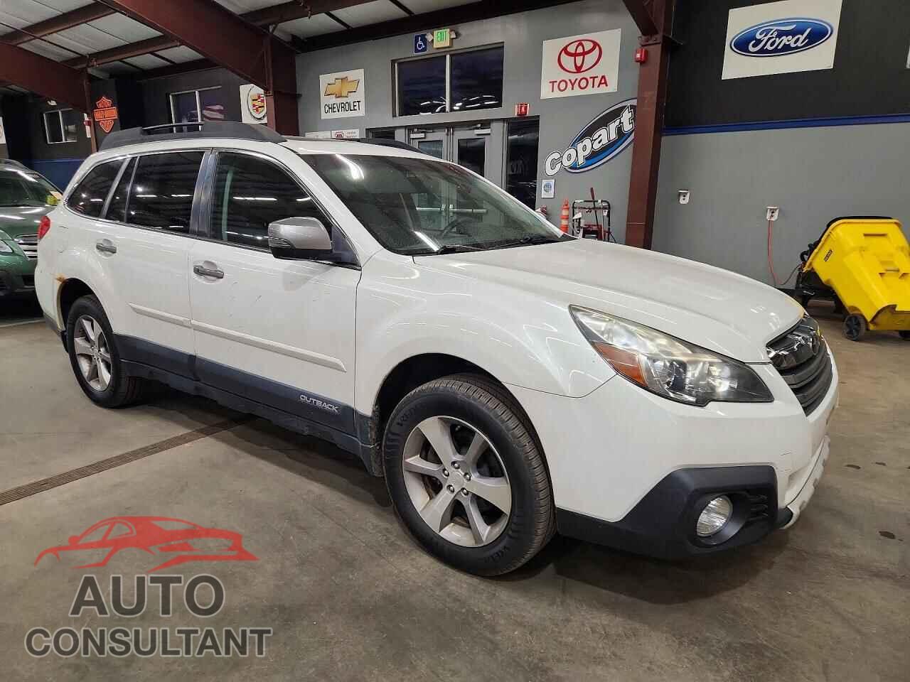 SUBARU OUTBACK 2013 - 4S4BRCSC4D3288712
