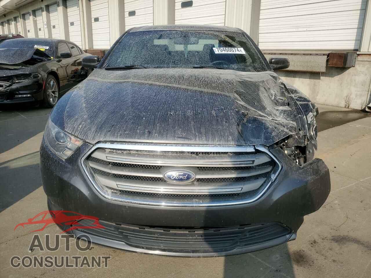 FORD TAURUS 2017 - 1FAHP2E81HG125509