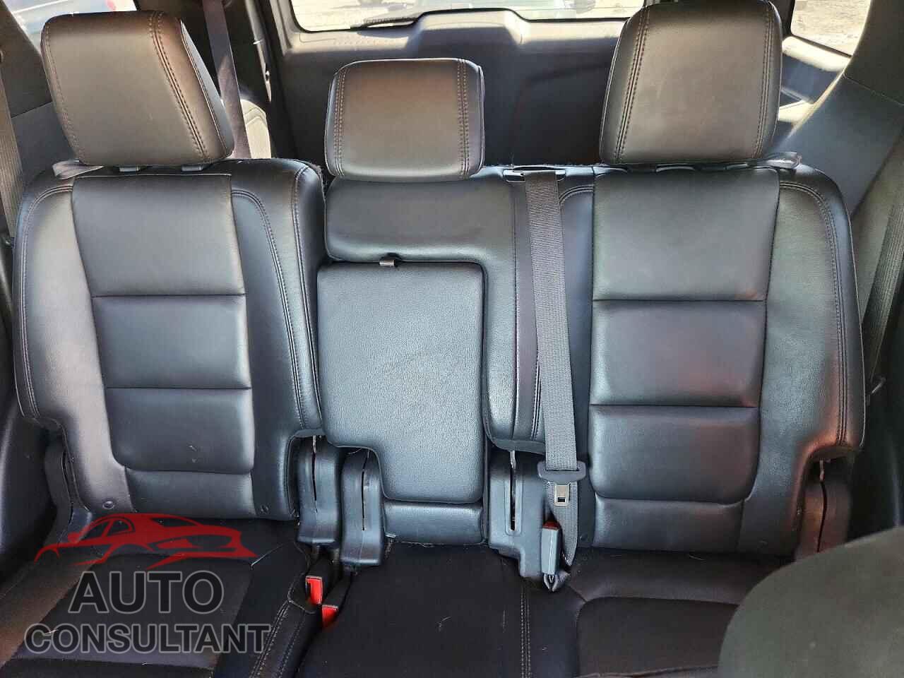 FORD EXPLORER 2015 - 1FM5K7F89FGA34925