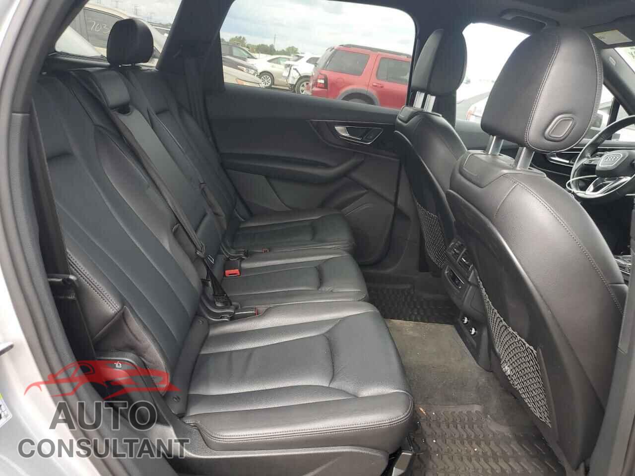 AUDI Q7 2019 - WA1AAAF75KD007785