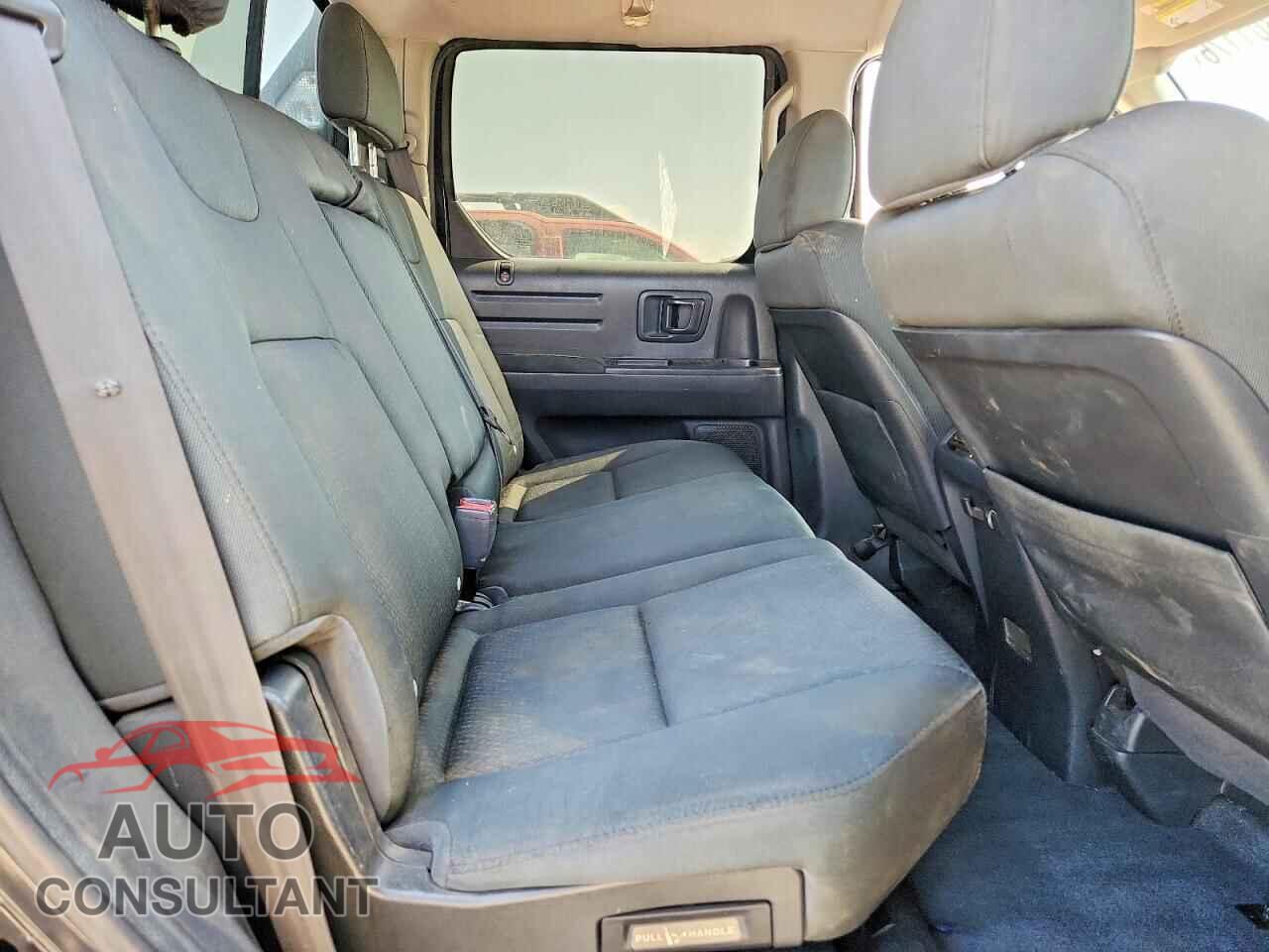 HONDA RIDGELINE 2013 - 5FPYK1F24DB005292