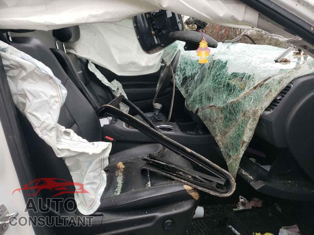 DODGE DURANGO 2018 - 1C4RDJEG1JC490360