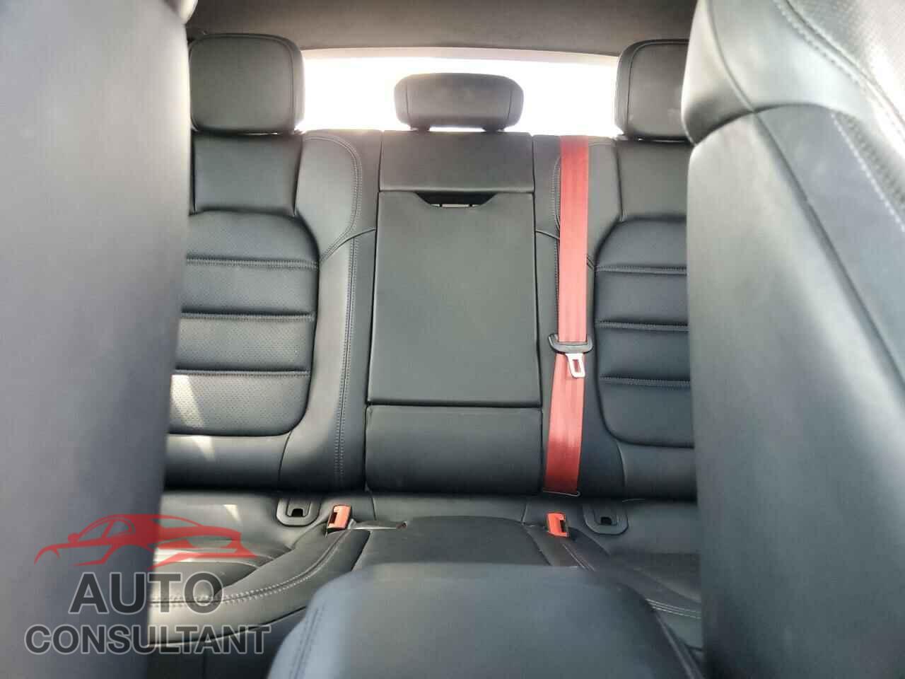 PORSCHE MACAN 2017 - WP1AF2A54HLB61162
