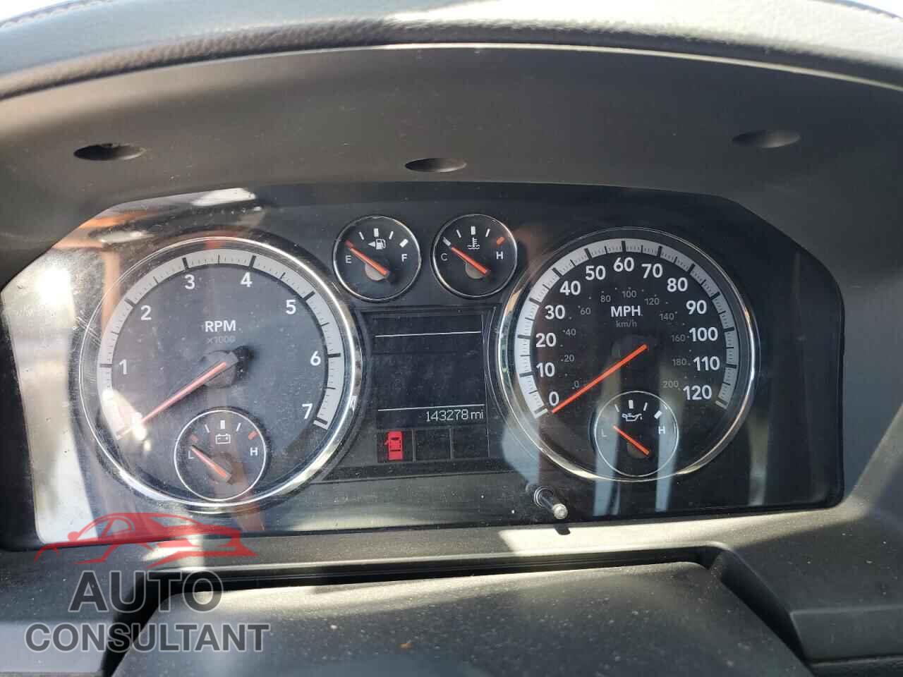 DODGE RAM 1500 2012 - 1C6RD7NT9CS109774