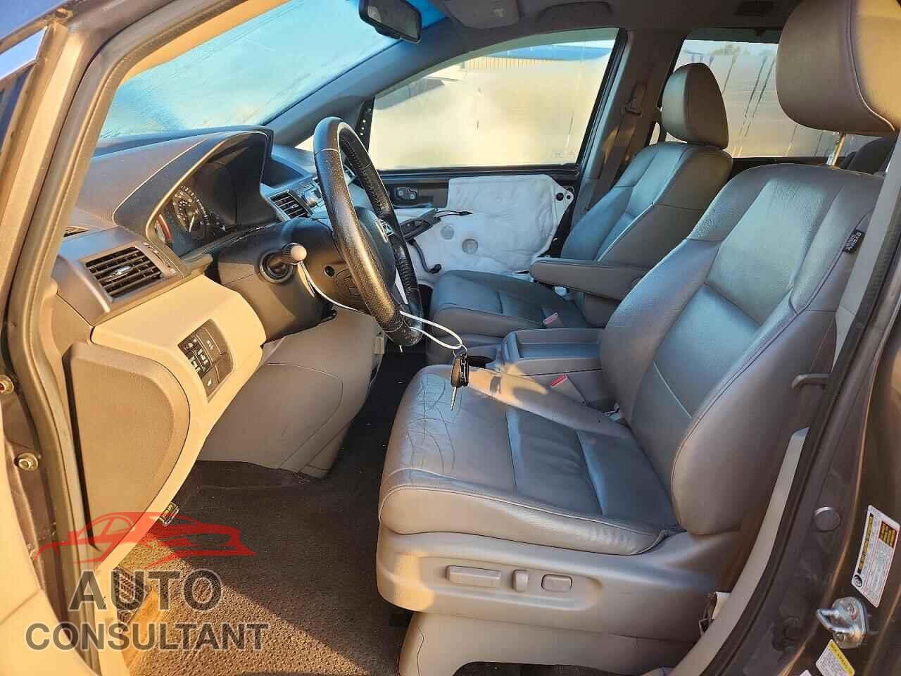 HONDA ODYSSEY 2011 - 5FNRL5H62BB048205