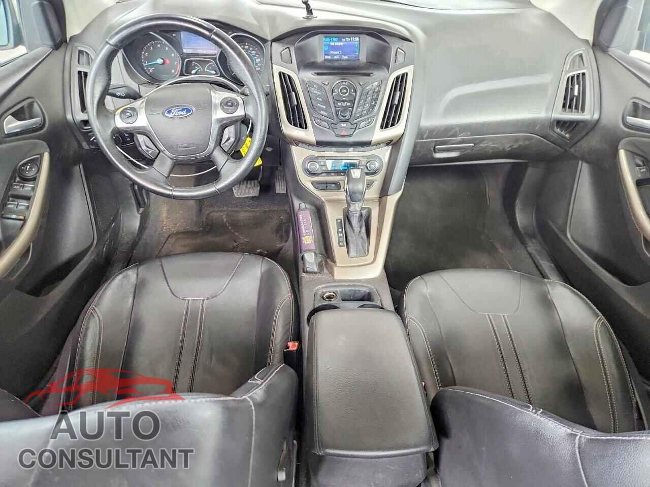 FORD FOCUS 2012 - 1FAHP3H28CL200638