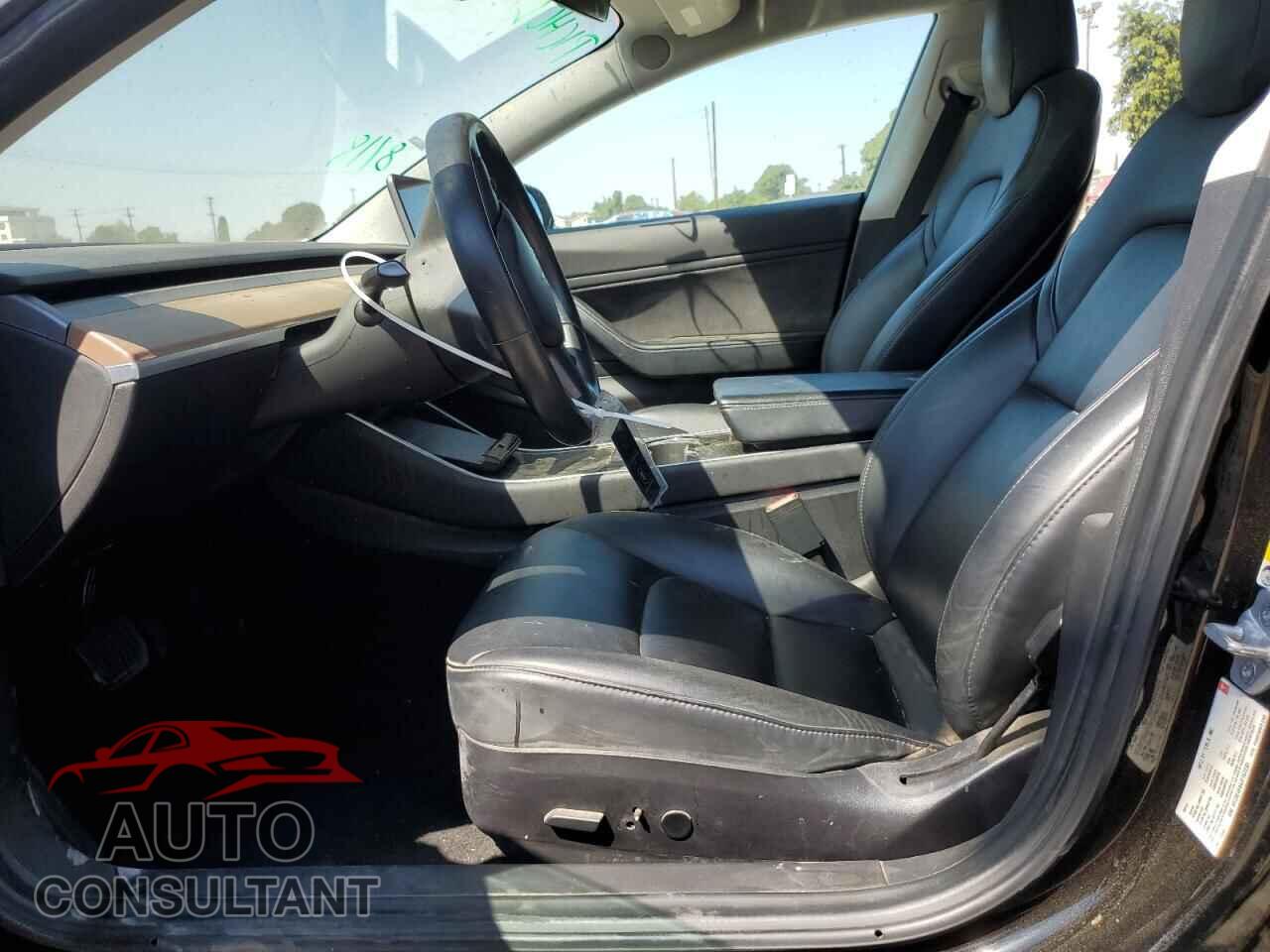 TESLA MODEL 3 2018 - 5YJ3E1EA4JF157233